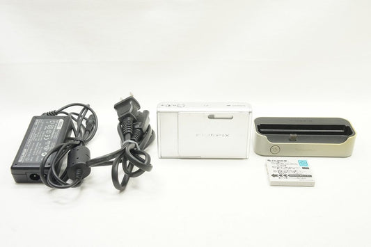 FUJIFILM フジフィルム FinePix Z3 コンパクトデジタルカメラ シルバー 250709c