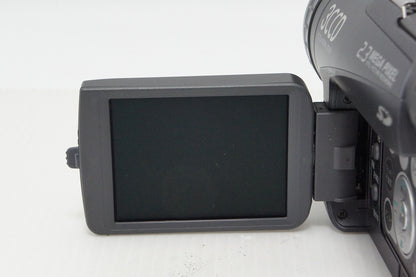 Panasonic NV-GS200 Digital Video Camera Black 260420x