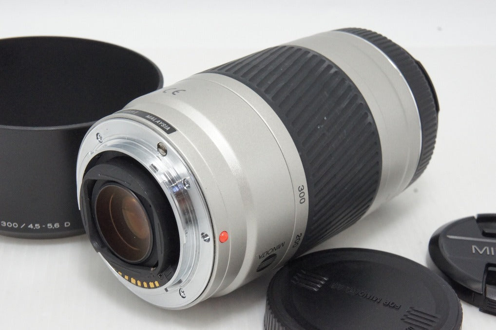 MINOLTA ミノルタ AF ZOOM 75-300mm F4.5-5.6D SONY ソニー αマウント ズームレンズシルバー フード付 260417q