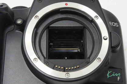 Canon キヤノン EOS Kiss F ボディ + EF-S 18-55mm F3.5-5.6 IS デジタル一眼レフカメラ EFマウント APS-C 261013f