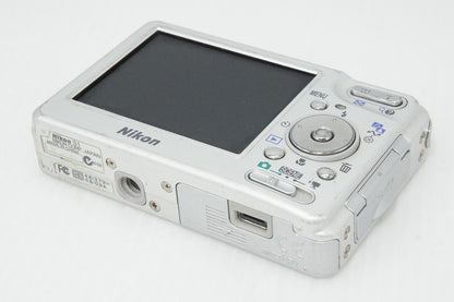 Nikon ニコン COOLPIX S1 コンパクトデジタルカメラ メタルシルバー 260420b