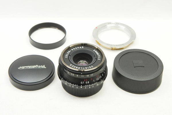 美品 VOIGTLANDER COLOR SKOPAR 28mm F3.5 Leica L39 Screw Mount 純正LMリング フード付 250426al