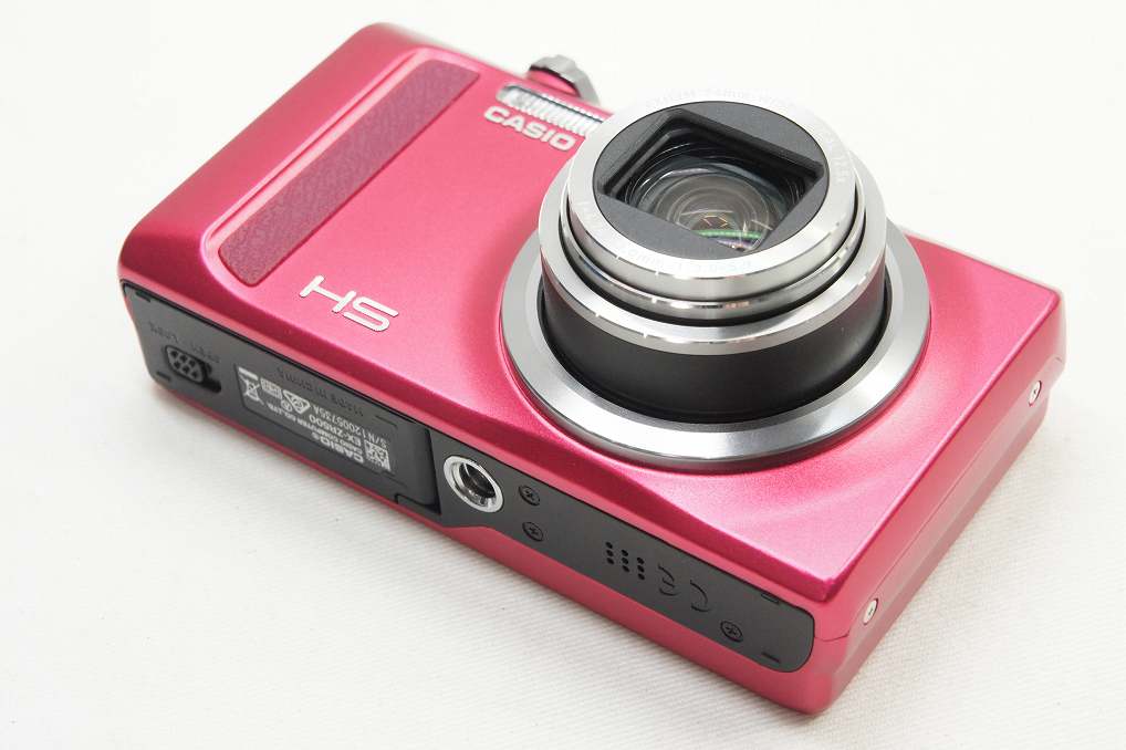 美品 CASIO カシオ HIGH SPEED EXILIM EX-ZR500 コンパクトデジタルカメラ レッド 元箱付 250711k