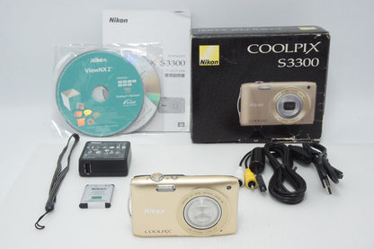 美品 Nikon ニコン COOLPIX S3300 コンパクトデジタルカメラ スイートゴールド 元箱付 260420d