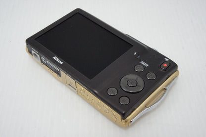 美品 Nikon ニコン COOLPIX S3300 コンパクトデジタルカメラ スイートゴールド 元箱付 260420d