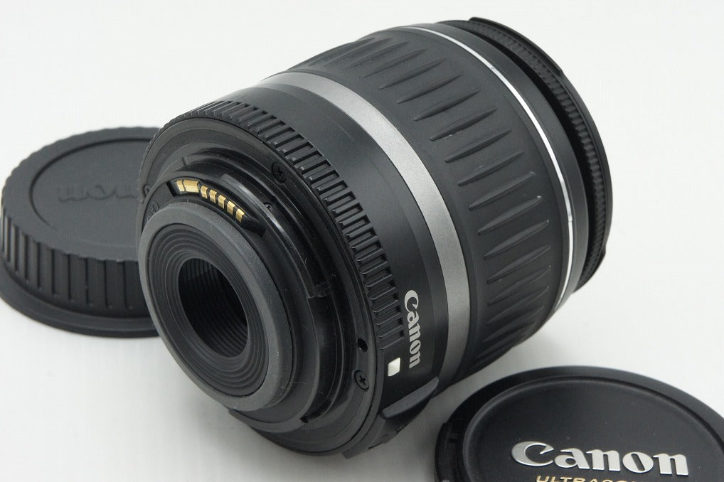 美品 Canon キヤノン EF-S 18-55mm F3.5-5.6 II USM APS-C ズームレンズ 260114s