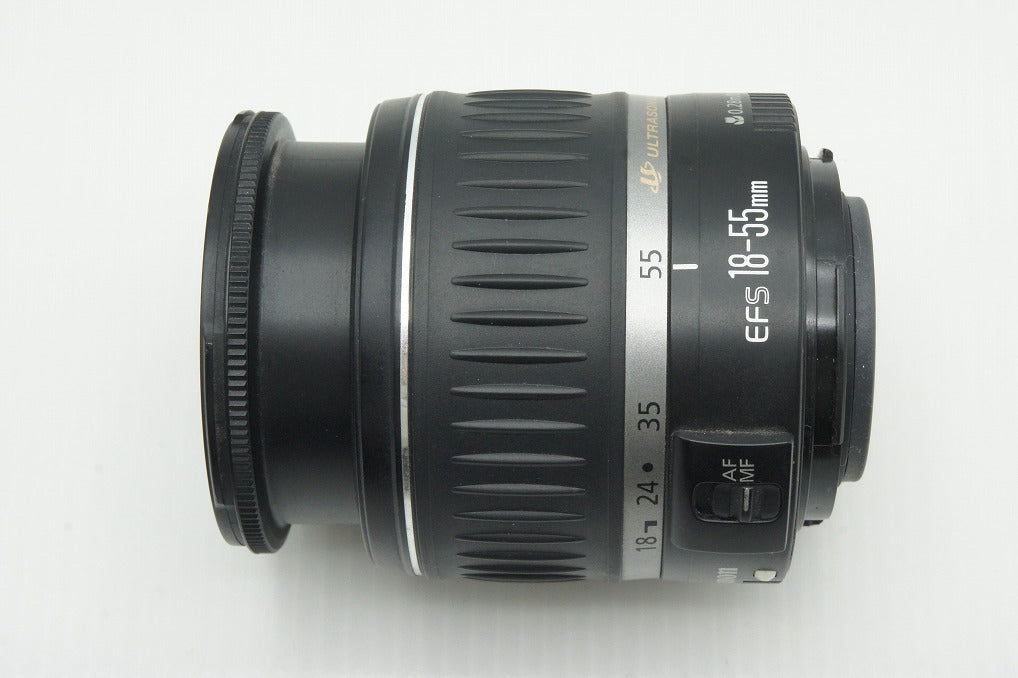 美品 Canon キヤノン EF-S 18-55mm F3.5-5.6 II USM APS-C ズームレンズ 260114s