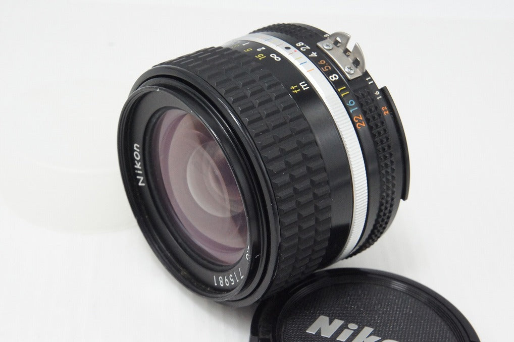 良品 Nikon ニコン Ai-S Nikkor 28mm F2.8 MF 単焦点レンズ 元箱付 260730au