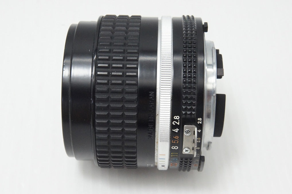 良品 Nikon ニコン Ai-S Nikkor 28mm F2.8 MF 単焦点レンズ 元箱付 260730au