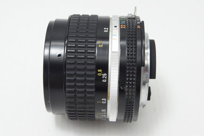 良品 Nikon ニコン Ai-S Nikkor 28mm F2.8 MF 単焦点レンズ 元箱付 260730au