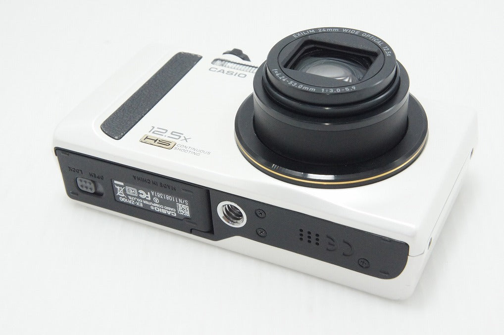 美品 CASIO カシオ EXILIM EX-ZR100 コンパクトデジタルカメラ ホワイト 260803l