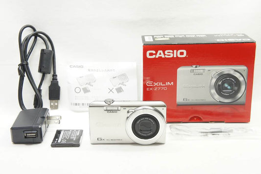 美品 CASIO カシオ EXILIM EX-Z770 コンパクトデジタルカメラ シルバー 元箱付 250714h