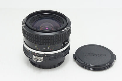 良品 Nikon ニコン Ai Nikkor 28mm F2.8 MF Fマウント 単焦点レンズ 260728ae