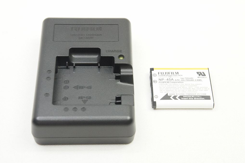 訳あり品 FUJIFILM フジフィルム FinePix Z800EXR コンパクトデジタルカメラ レッド 250714f