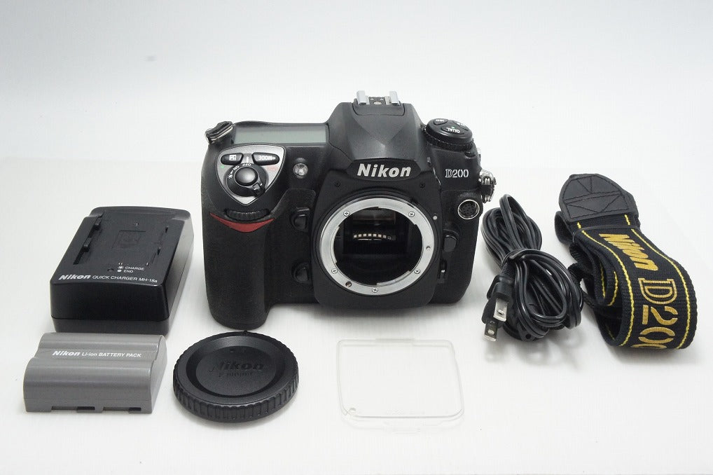 Nikon ニコン D200 ボディ デジタル一眼レフカメラ 260707by