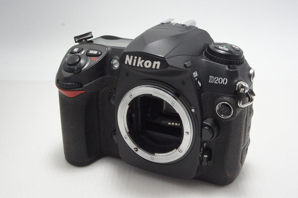 Nikon ニコン D200 ボディ デジタル一眼レフカメラ 260707by
