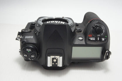 Nikon ニコン D200 ボディ デジタル一眼レフカメラ 260707by