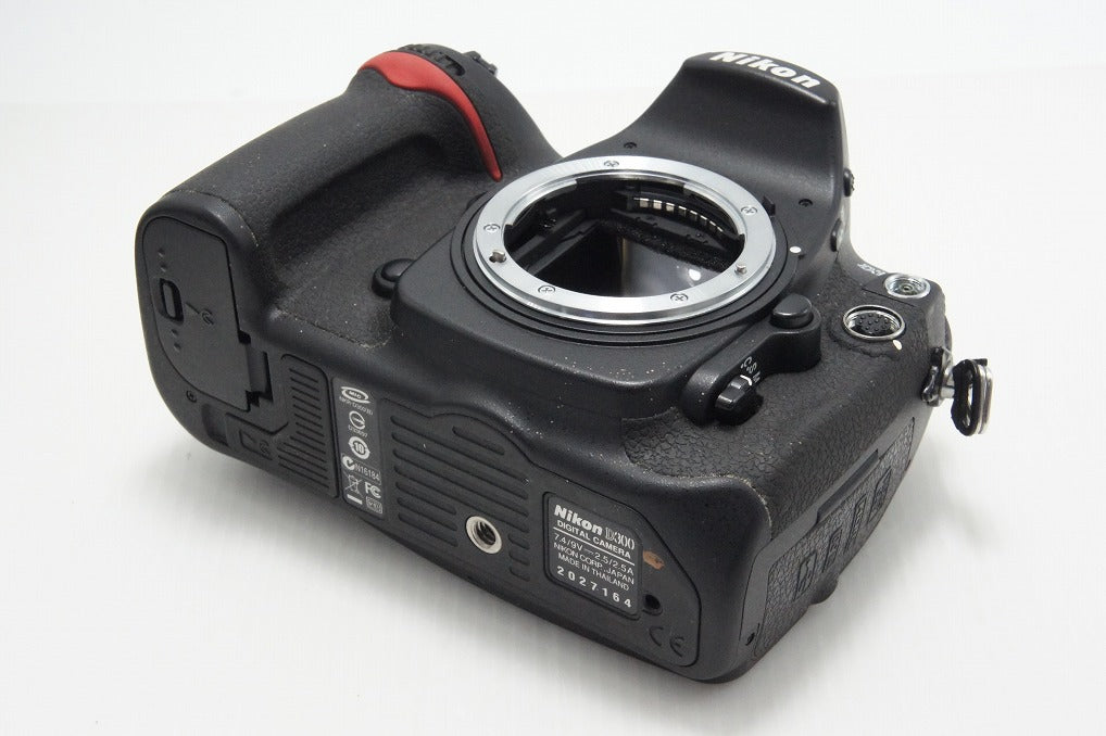 Nikon ニコン D300 ボディ デジタル一眼レフカメラ 260707p – アルプス