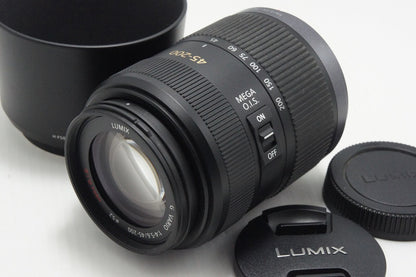 Panasonic LUMIX G VARIO 45-200mm F4-5.6 MEGA O.I.S. H-FS045200 マイクロフォーサーズ フード ポーチ付 260804ak