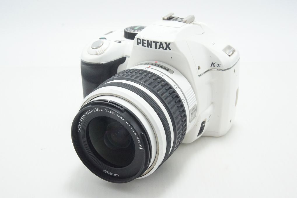 PENTAX ペンタックス K-x レンズキット (smc PENTAX DA L 18-55mm F3.5-5.6 AL) デジタル一眼レフカメラ ホワイト Kマウント APS-C 261019q