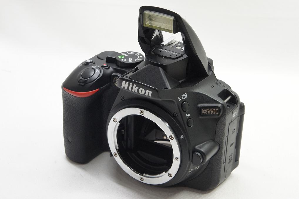 良品 Nikon ニコン D5500 ボディ デジタル一眼レフカメラ 250715a【アルプスカメラ】