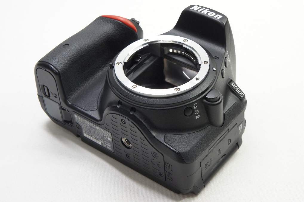 良品 Nikon ニコン D5500 ボディ デジタル一眼レフカメラ 250715a【アルプスカメラ】
