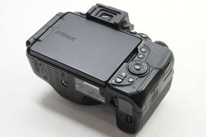 良品 Nikon ニコン D5500 ボディ デジタル一眼レフカメラ 250715a【アルプスカメラ】