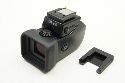 美品 Canon キヤノン 電子ビューファインダー EVF-DC1 ポーチ付 250501j