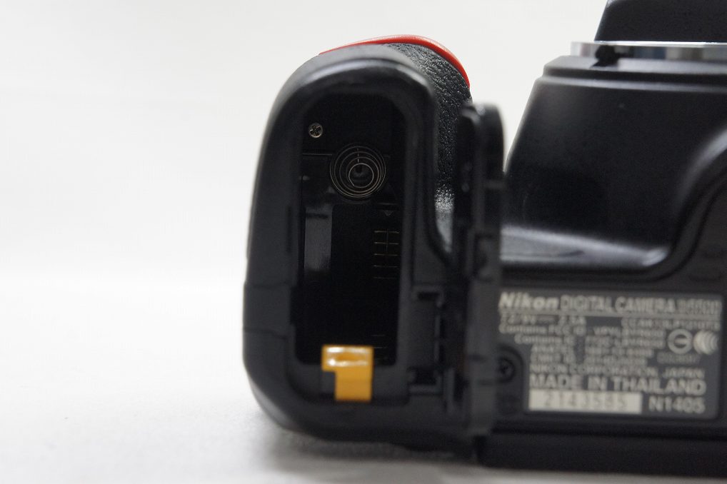 良品 Nikon ニコン D5500 ボディ デジタル一眼レフカメラ 250715a【アルプスカメラ】