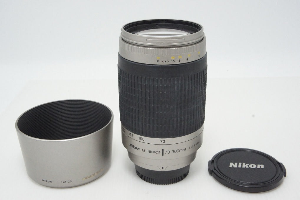 Nikon ニコン AF ZOOM NIKKOR 70-300mm F4-5.6G シルバー ズームレンズ フード付 260424m