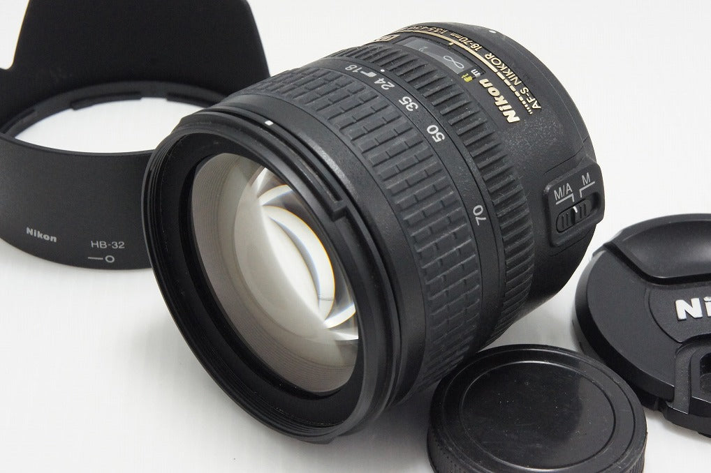 良品 Nikon ニコン AF-S DX ZOOM NIKKOR 18-70mm F3.5-4.5G IF ED APS-C ズームレンズ フード付 260804k