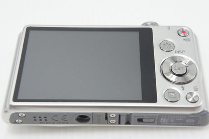 美品 CASIO カシオ EXILIM EX-Z690 コンパクトデジタルカメラ シルバー 260804q