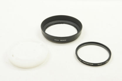 SONY DT 18-70mm F3.5-5.6 SAL1870 MINOLTA αマウント APS-C ズームレンズ フード付 250503r