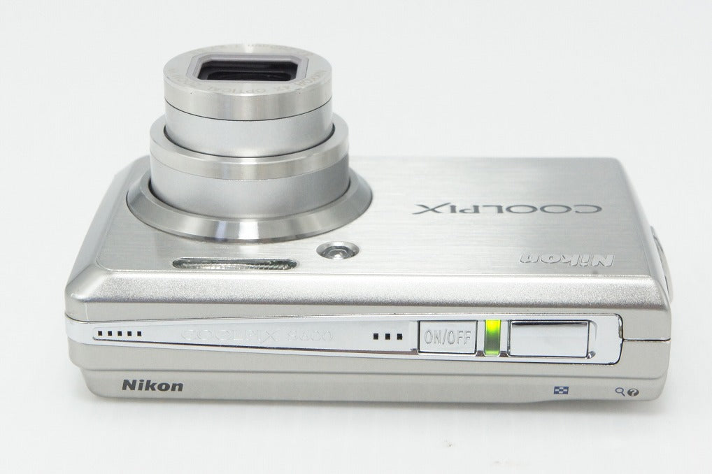 【中古】Nikon ニコン COOLPIX S600 チタンシルバー コンパクトデジタルカメラ ニコン（Nikon） 【中古】Nikon COOLPIX S600 チタンシルバー
