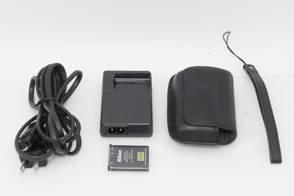 Nikon COOLPIX S600 本体と付属品 Nikon COOLPIX S600 本体と付属品 【公式通販】