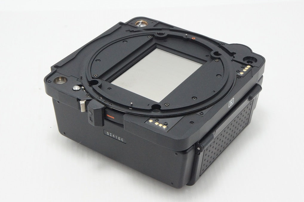 美品 Mamiya マミヤ RZ67 PROFESSIONAL II 645 120 フィルムバック 中判 遮光板 キャップ付 260804u