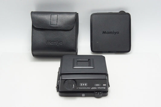 美品 Mamiya マミヤ RZ67 PROFESSIONAL II 645 120 フィルムバック 中判 ケース 遮光板 キャップ付 260804y