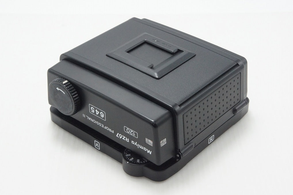 美品 Mamiya マミヤ RZ67 PROFESSIONAL II 645 120 フィルムバック 中判 ケース 遮光板 キャップ付 260804y