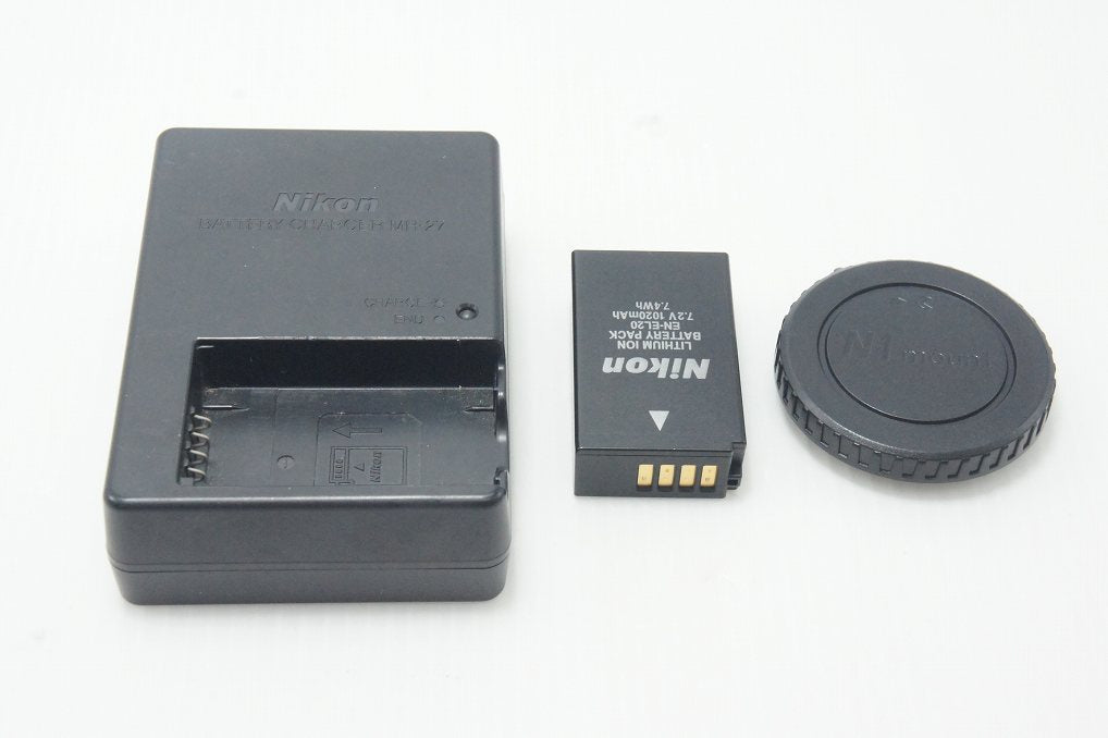 Nikon ニコン 1 J1 ボディ ミラーレス一眼カメラ ホワイト 261022i