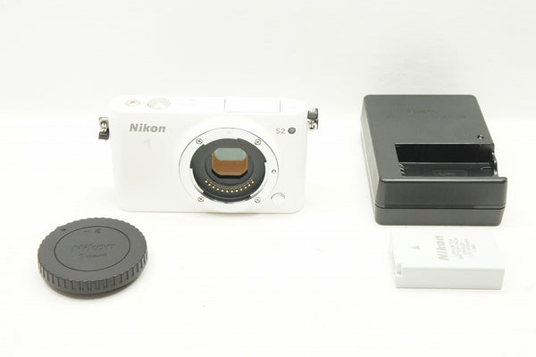 美品 Nikon ニコン 1 S2 ボディ ミラーレス一眼カメラ ホワイト 240116h