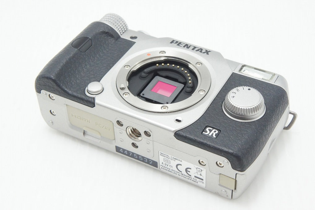 美品 PENTAX ペンタックス Q10 ズームレンズキット [標準ズーム 02 STANDARD ZOOM]  ミラーレス一眼カメラ シルバー 260805a