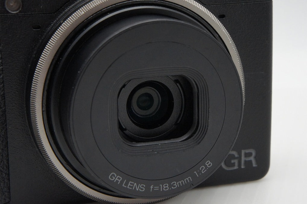 RICOH リコー GR III 24.2MP APS-C コンパクトデジタルカメラ 260116a