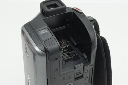 美品 Canon キヤノン iVIS HF M41 デジタルビデオカメラ シルバー 260116h
