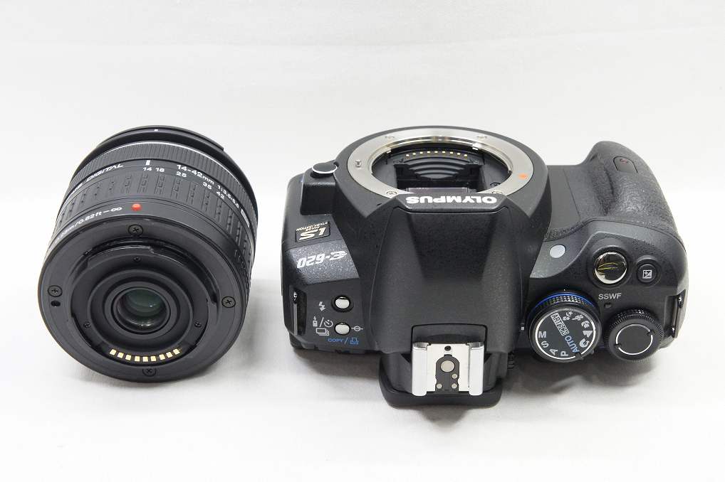 OLYMPUS E-620 + ZUIKO DIGITAL 14-42mm 標準ズームレンズキット デジタル一眼レフ 元箱付 250430f