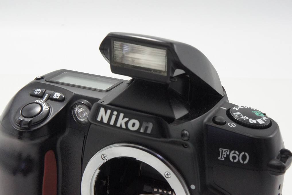 Nikon ニコン F60 + AF NIKKOR 28-80mm F3.5-5.6D フィルム一眼レフ