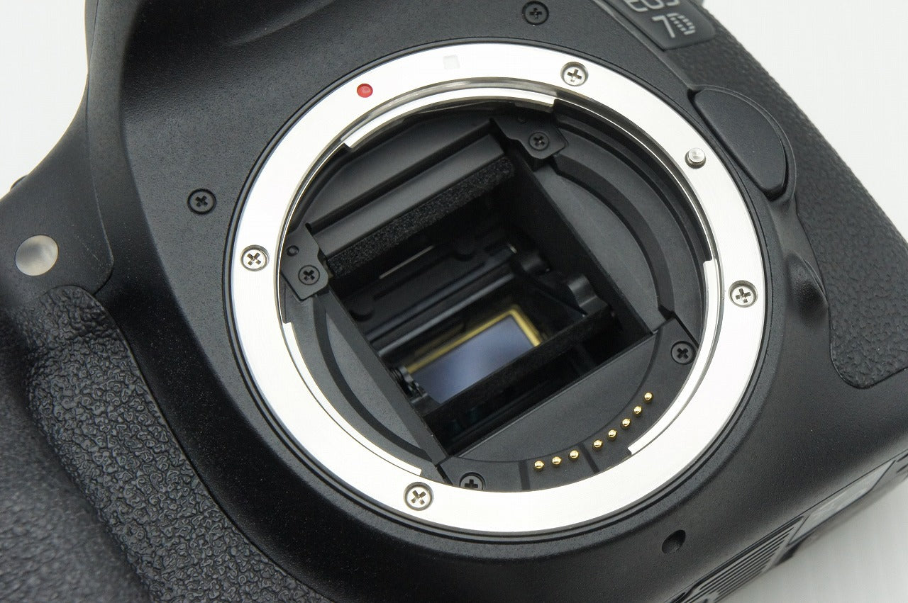 良品 Canon キヤノン EOS 7D ボディ デジタル一眼レフカメラ 260116g