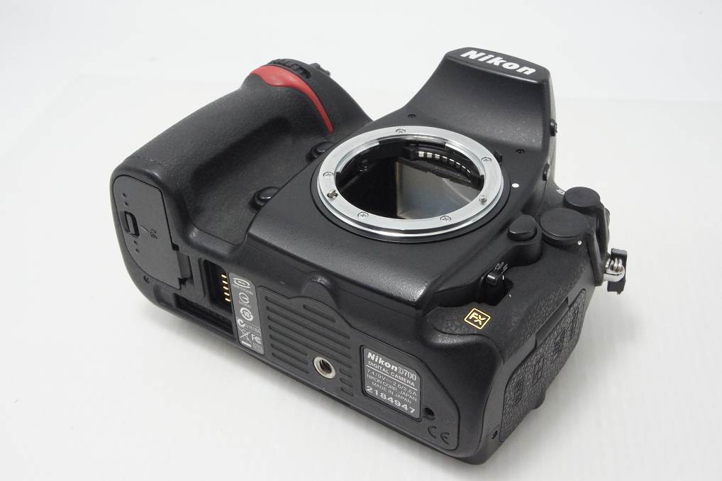 Nikon ニコン D700 ボディ デジタル一眼レフカメラ MB-D10 マルチパワーバッテリーパック付 260806ac