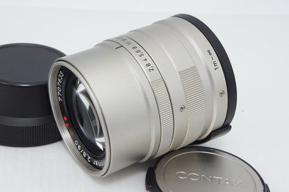 美品 CONTAX コンタックス Carl Zeiss Sonnar T* 90mm F2.8 G用 単焦点レンズ 純正フィルター メタルフード付 260423x