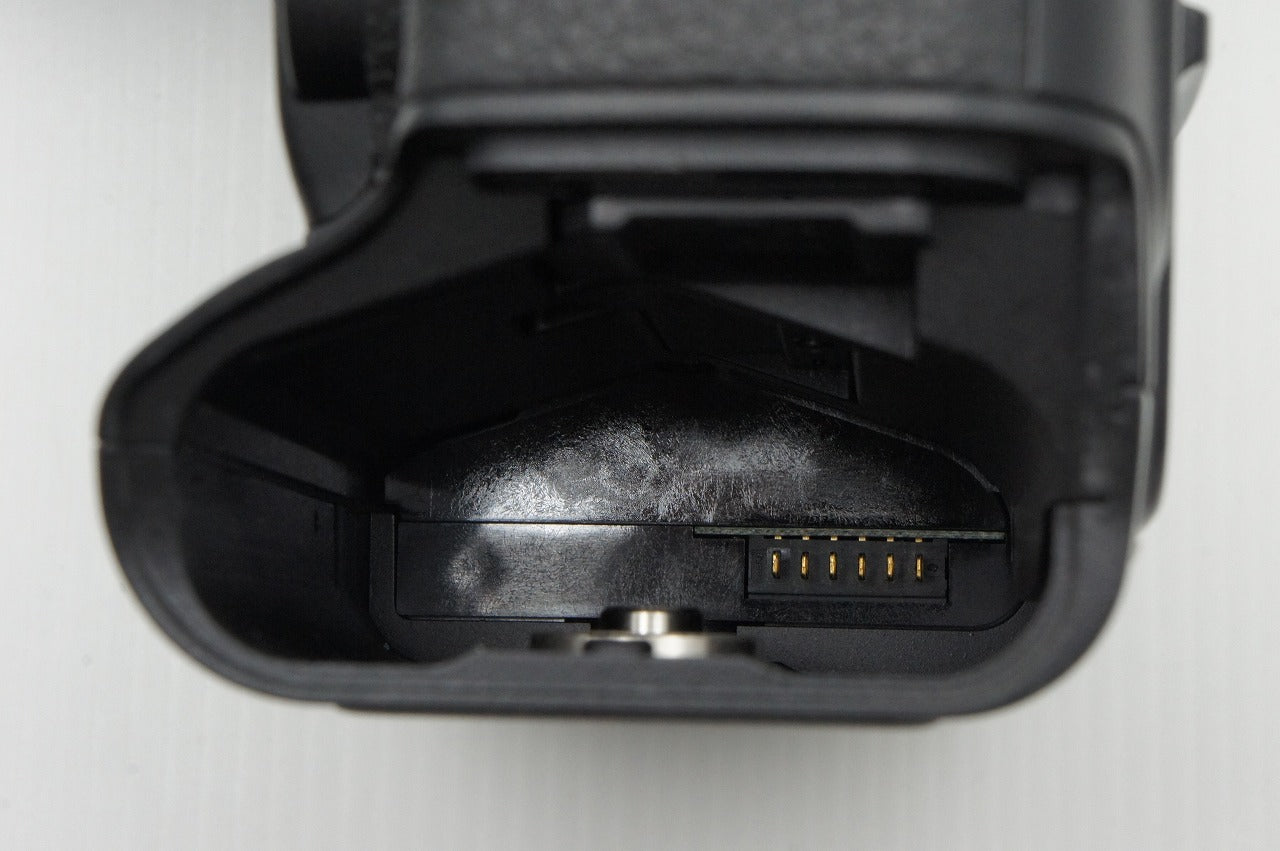 Nikon ニコン D2X ボディ デジタル一眼レフカメラ 260116q