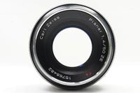 美品 Carl Zeiss Planar T* 50mm F1.4 ZE Canon EFマウント MF 単焦点レンズ フード付 250206i